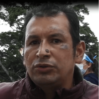 Angel Castano Cliente del Banco Mundo Mujer